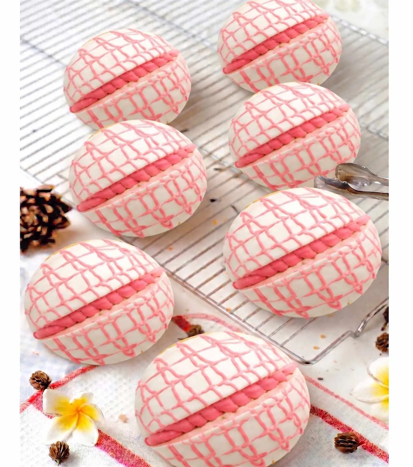 Starwberry Lava